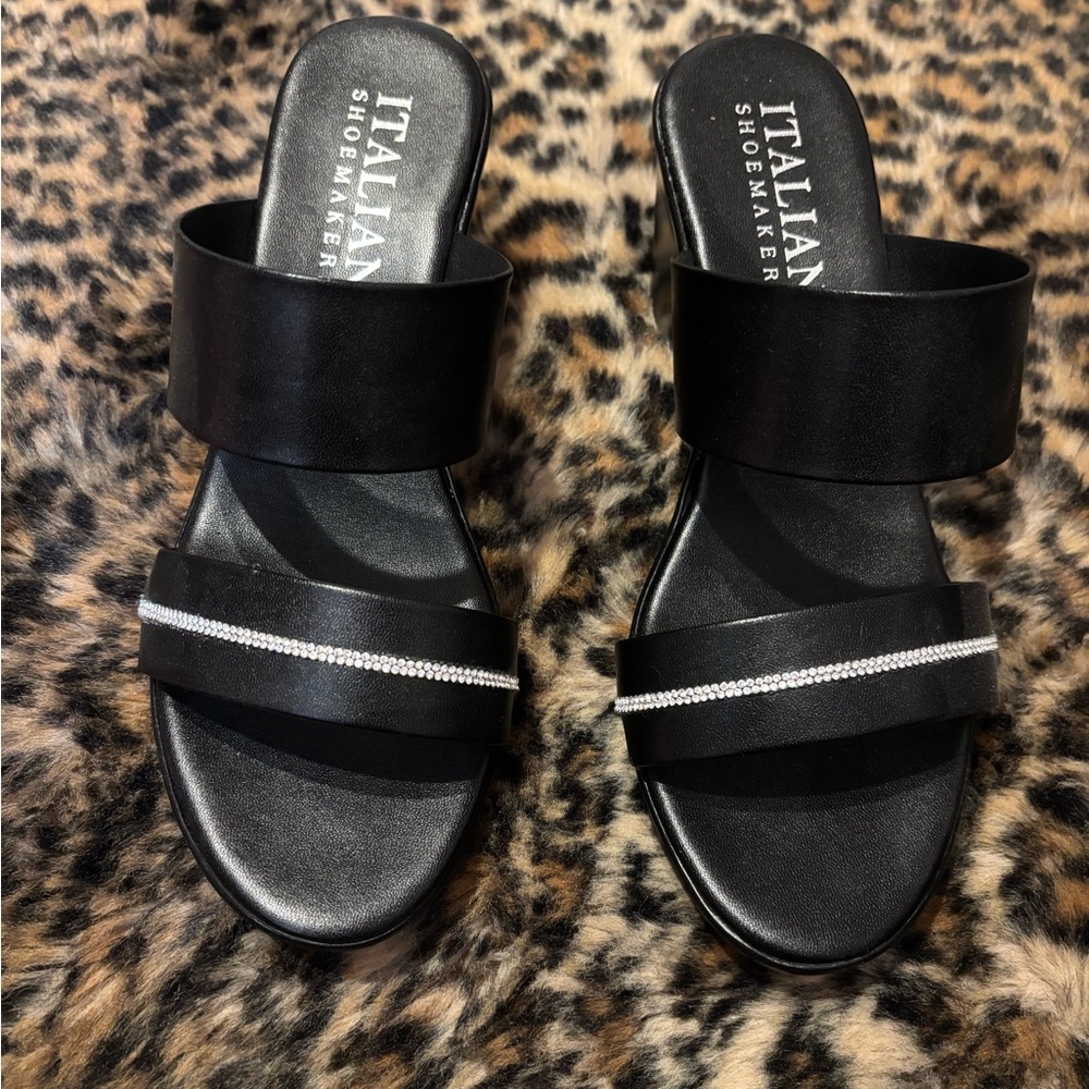 Italian Shoemakers Black Sandals